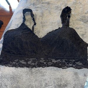 bralette size 3x fits more like a 2x